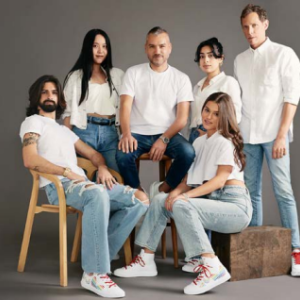 Stuart Weitzman team members