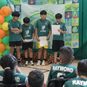 Students present to class