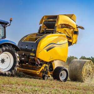 Roll-Belt™ Variable-Chamber Baler