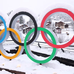 Olympic rings with snow