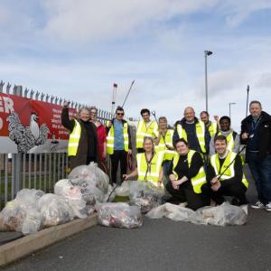 group photo at volunteer event
