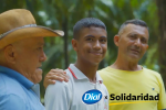 A young person and two adults with text : "Dial X Solidaridad"