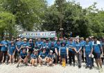 volunteers on beach