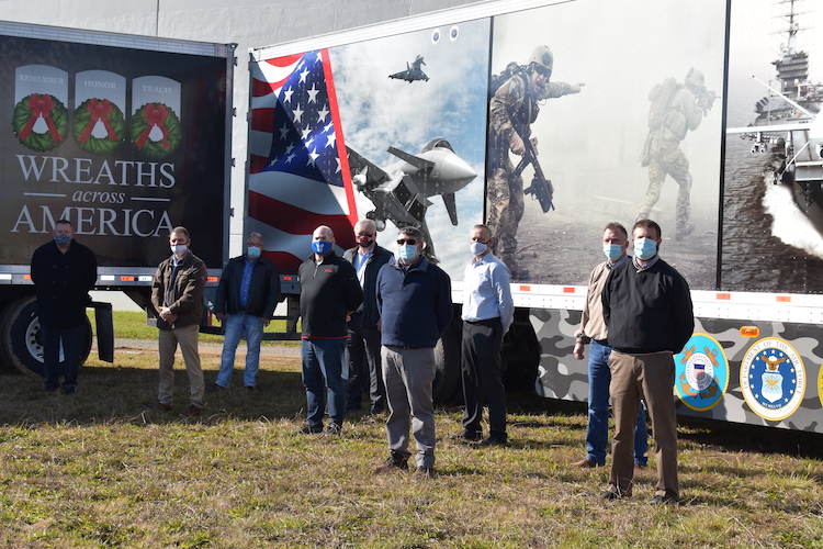 Mohawk Industries honors veterans through Wreaths Across Ame - Vimarsana News