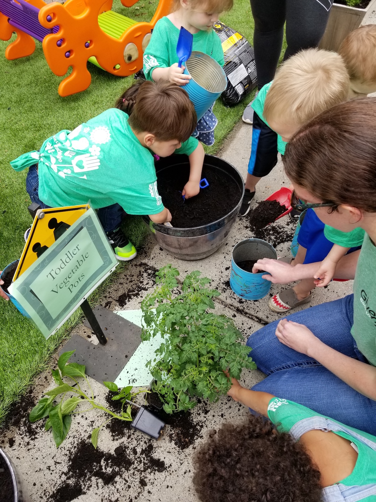 Scotts Miracle Gro Foundation National Head Start Associatio