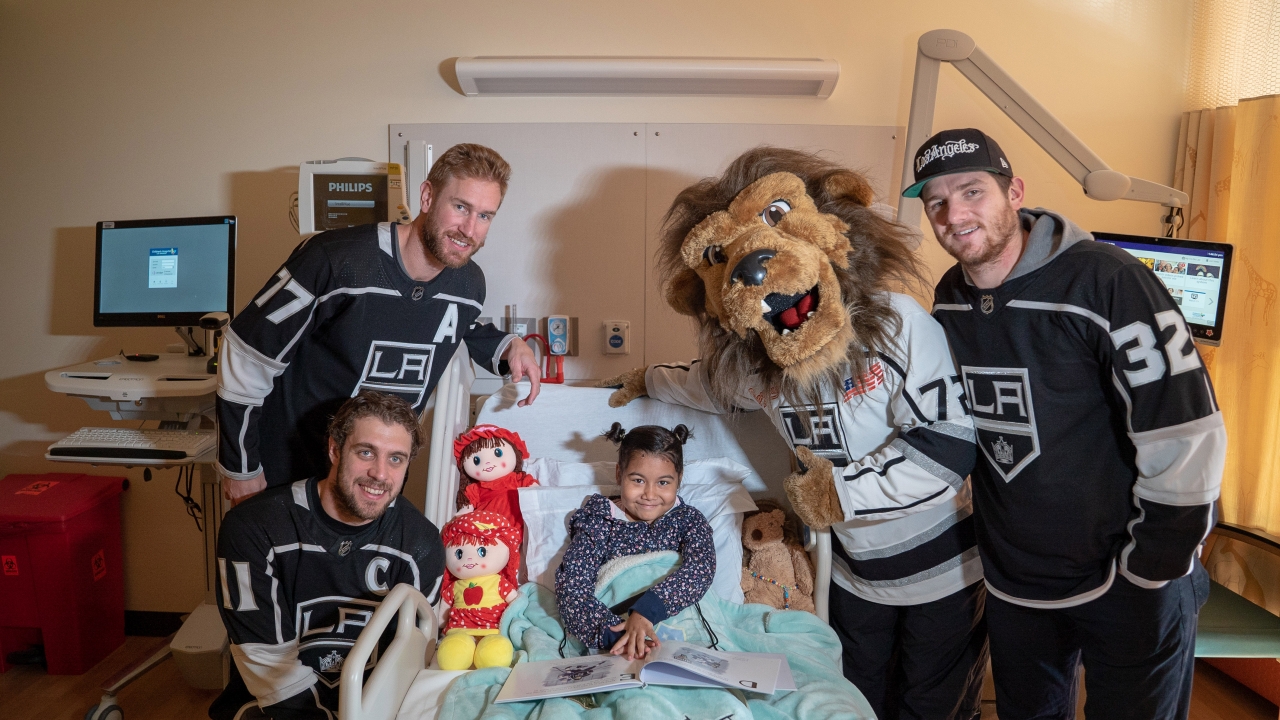 dog la kings jersey