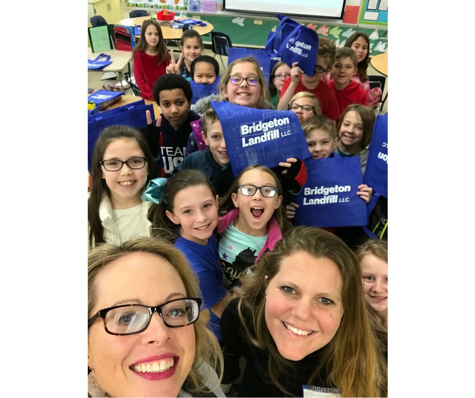 Republic Services Teaches St. Louis Students About Recycling