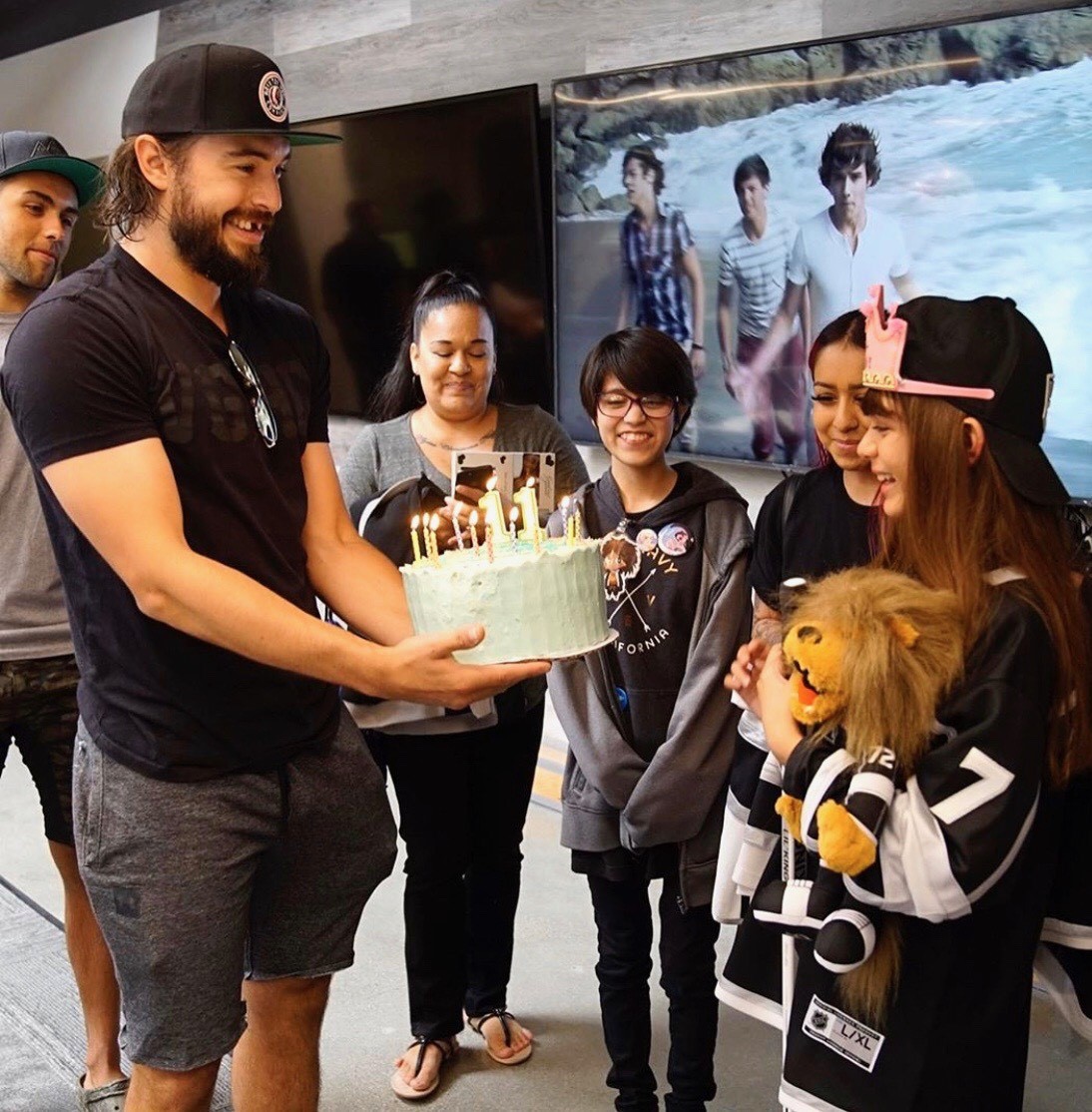 la kings girl shirts