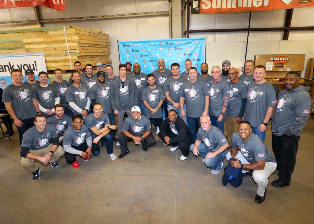 Major League Baseball Players Swing Hammers For Habitat