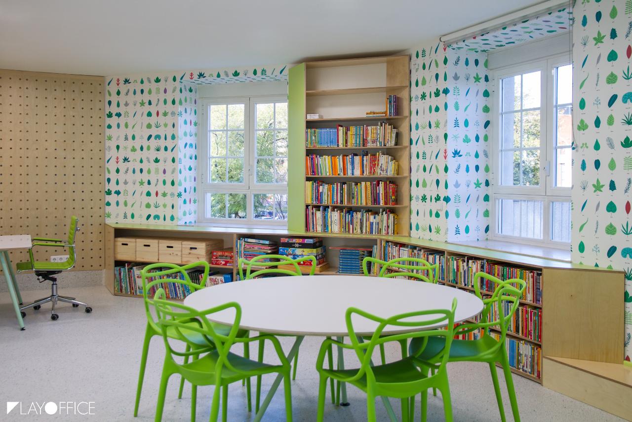 At Children S Hospitals Graphic Prints Do More Than