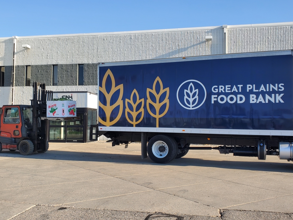 CNH Industrial Plants And Donates Sweet Corn To Great Plains