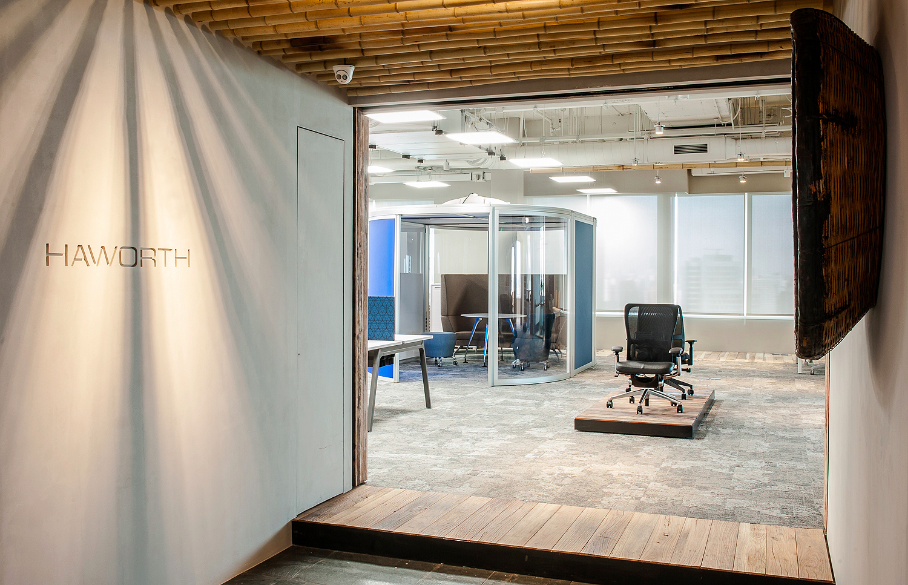 Haworth Kerry Center Organic Office And Showroom Is The