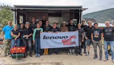 Some employees have gotten a head start on this year’s month of service in order to respond to disasters in their community. Employees based in Lenovo’s Stuttgart office helped rehabilitate a local home for people with disabilities following the devastating floods in July 2021.