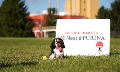 The pet food manufacturing facility will give new life to the abandoned building with $450 million in investments and 300 jobs by 2024.