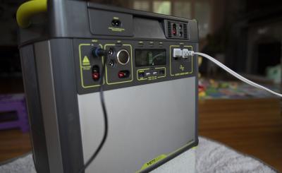The backup battery helps keep critical care customers’ medical equipment powered during power outages. PHOTO CREDIT: JOSEPH FOULK