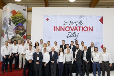 The CNH Industrial team who shared their experiences of innovation at the event held in Curitiba, Brazil