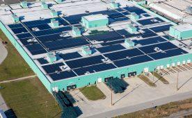 GM Toledo Transmission houses a 1.8-megawatt rooftop solar array that includes 21,000 panels powering nearly three percent of the facility’s electricity consumption.