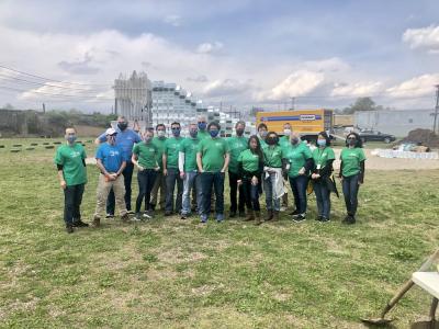 Volunteers from Subaru of America headquarters in Camden, NJ participated in clean-up activities in preparation for a new public art project titled, “A New View Camden.” To support artists in its hometown, the automaker is sponsoring an artist apprenticeship program for Camden residents.