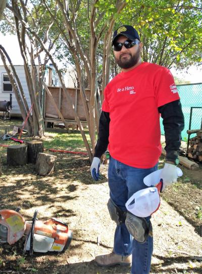 With the help of Lowe's Heroes volunteers and a Keep America Beautiful/Lowe's Community Partners Grant, Keep Dallas Beautiful created outdoor living spaces at 23 fire stations in Dallas neighborhoods in the fall of 2017.