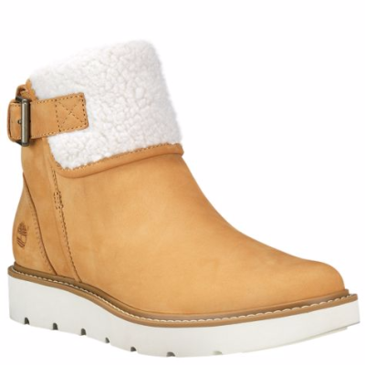 Women’s Kenniston Fleece-Lined Boots – The Kenniston Fleece-Lined boots have sporty good looks and the versatility to transition into the cooler season, featuring leather uppers from an LWG Silver-rated tannery, breathable linings made from 50 percent recycled PET, and lightweight EVA outsoles made with 34 percent recycled rubber.