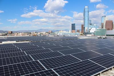 Los Angeles plugs in a giant solar array on the roof of the South Hall at the Los Angeles Convention Center, making it the largest solar array on a municipally owned convention center in the United States.