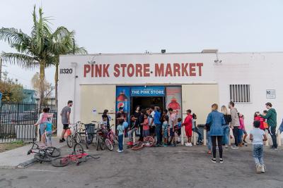 A trip to the local convenience store is a weekly treat for Red Eye kids. Photo by Erin Sullivan for Red Eye.