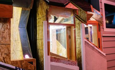 Eight pullout modules showing energy-efficient roof and attic construction are on display at SCE’s Energy Education Center. Credit: Randall Creasey