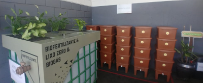 The New Holland Construction manufacturing facility in Contagem, Brazil, uses a vermicomposting system to generate biogas and biofertilizer through thermophilic biodigestion