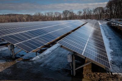 Green Charge, an ENGIE NA subsidiary, will operate the three-megawatt energy storage system at Mt. Tom Solar, which began operation in January of this year adjacent to the former Mt. Tom Power Station. The system will be used to optimize intermittent solar energy and reduce utility capacity costs for HG&E, the system’s customer, while reducing stress on the HG&E distribution system