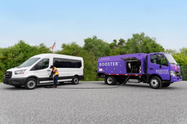 Booster mobile fueling truck