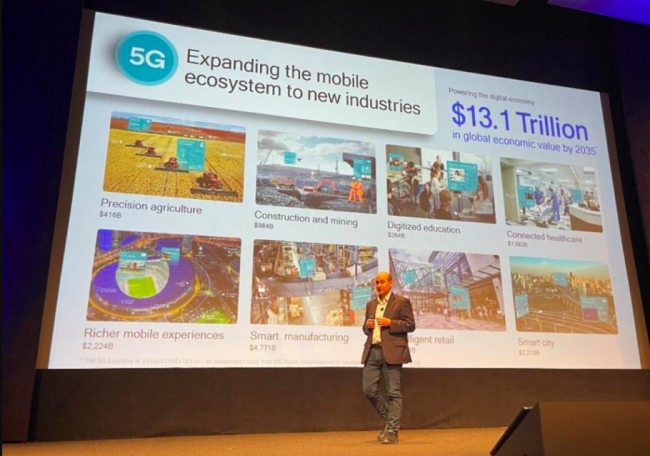 Qualcomm\'s Durga Malladi presents in front of a screen at Qualcomm\’s Smart Cities Accelerate 2021