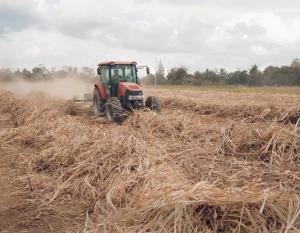 Case IH is helping farmers in the Philippines to bale left over sugarcane field residue so that it can be used in biomass plants to generate clean energy.