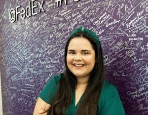 Betty Lavandero Communications Specialist, Social Media & Content – FedEx Services