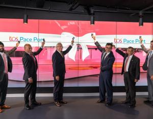 photo from the inauguration of Pace Port (TM) of the digital ribbon cutting