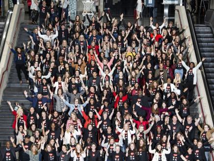 Group photo at the Women's Foodservice Forum