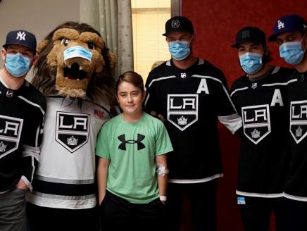 AEG’s LA Kings players (from left to right) Jonathan Quick, Jeff Carter, Drew Doughty and Anze Kopitar meet with a patient during the team’s annual team visit to Children’s Hospital Los Angeles on January 16, 2018.