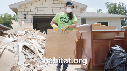 On National Day of Service, Jonathan and Drew Scott Urge Support of Habitat Hammers Back Hurricane Recovery Initiative
